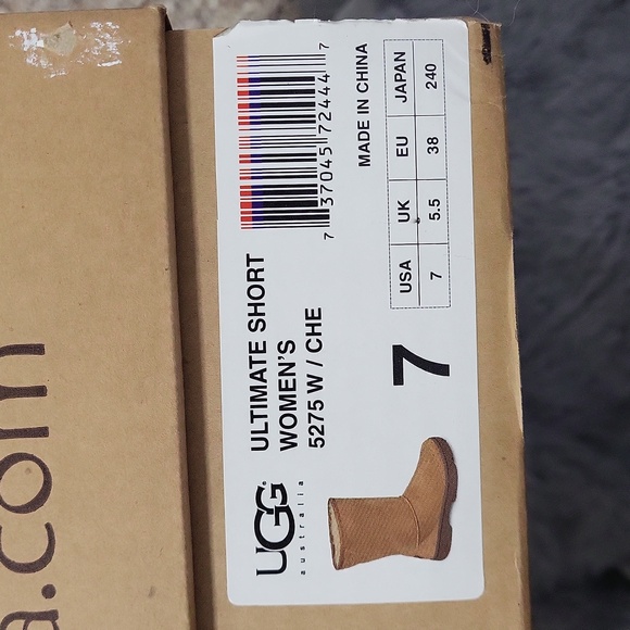 UGG ultimate short boots in Chestnut. - Picture 7 of 7